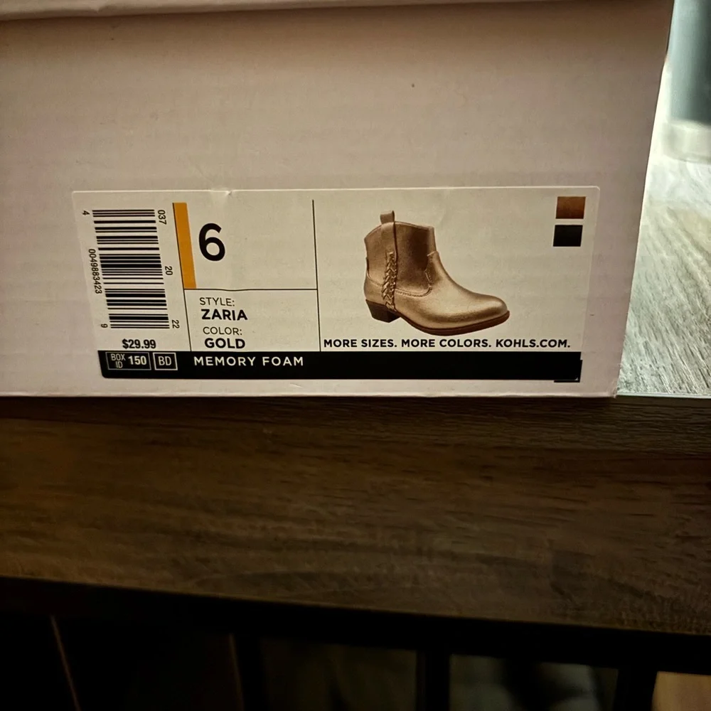 Sonoma Goods For Life Zaria Girls' Western Boots  NWT size 6